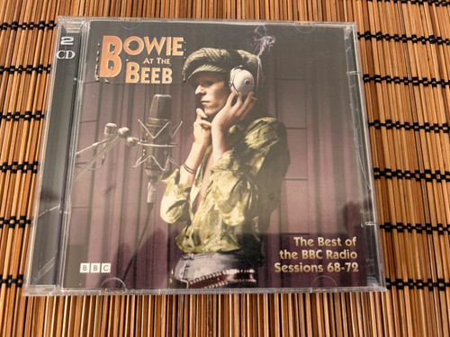 David bowie at - -,